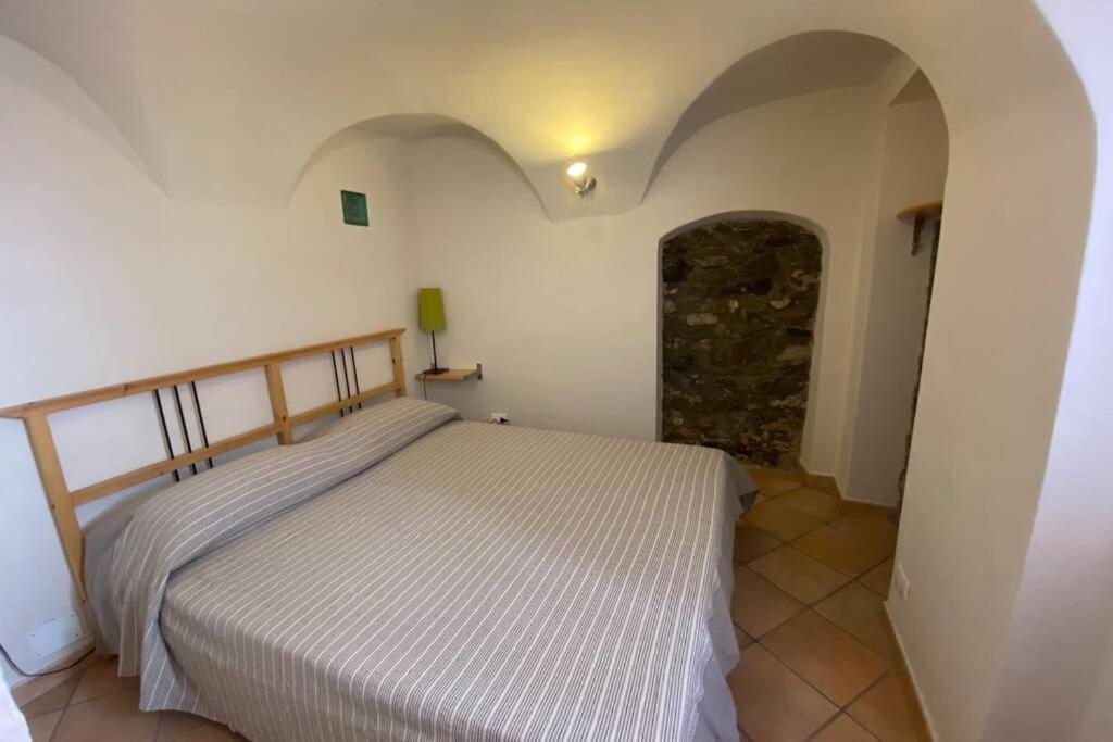 Alloggio Per Vacanze A Isolabona Exterior foto