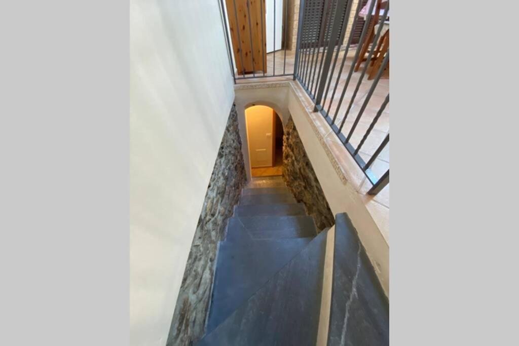 Alloggio Per Vacanze A Isolabona Exterior foto